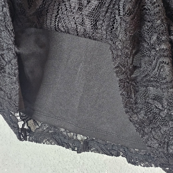 TravelSmith Shirt Womens Small Lace Long Sleeve Paisley Semi Sheer Lined Top - Picture 6 of 10